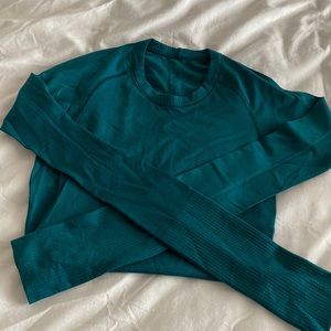 Lululemon long sleeve swiftly tech